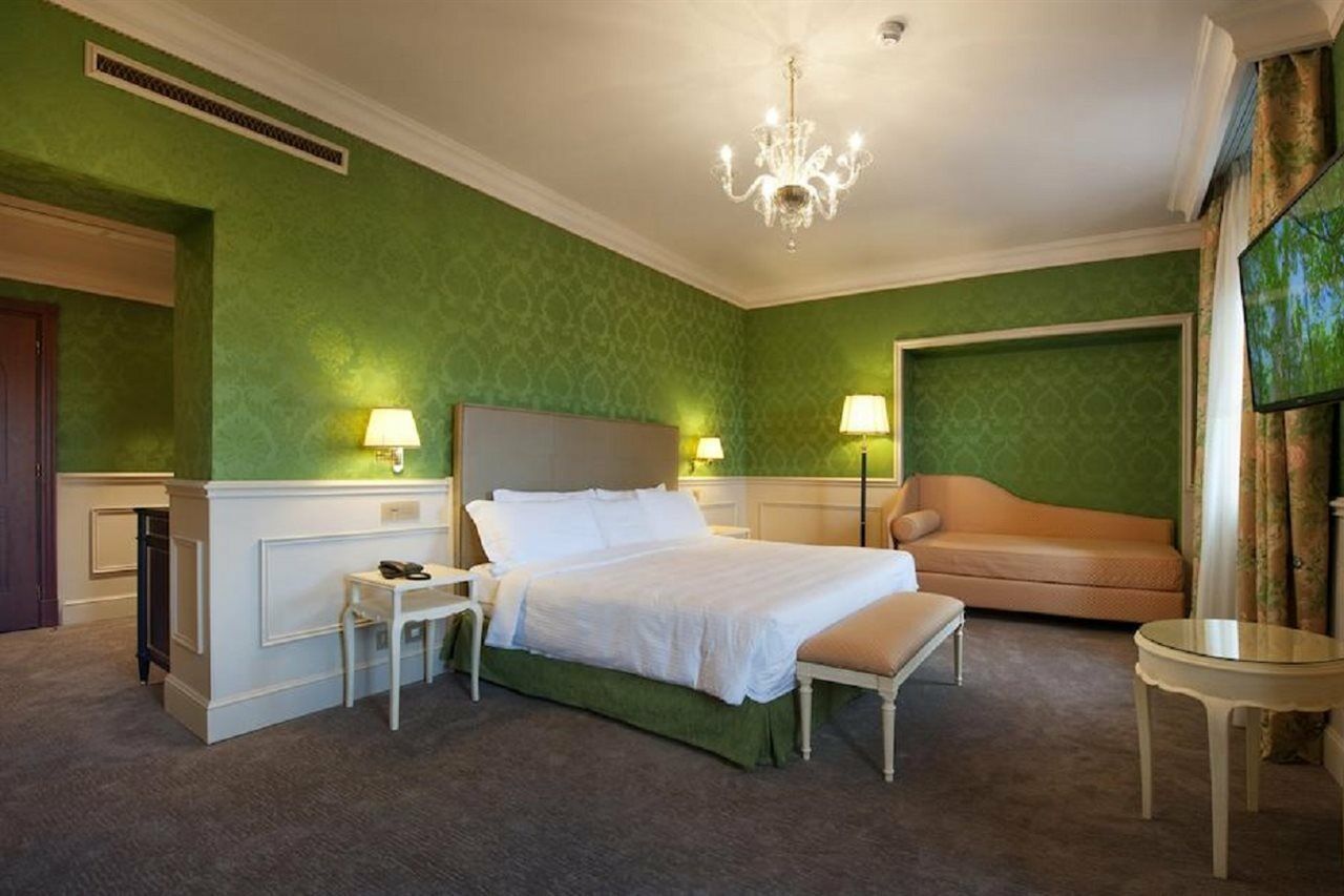 Hotel Intercontinental Ambasciatori Palace By Ihg 5*